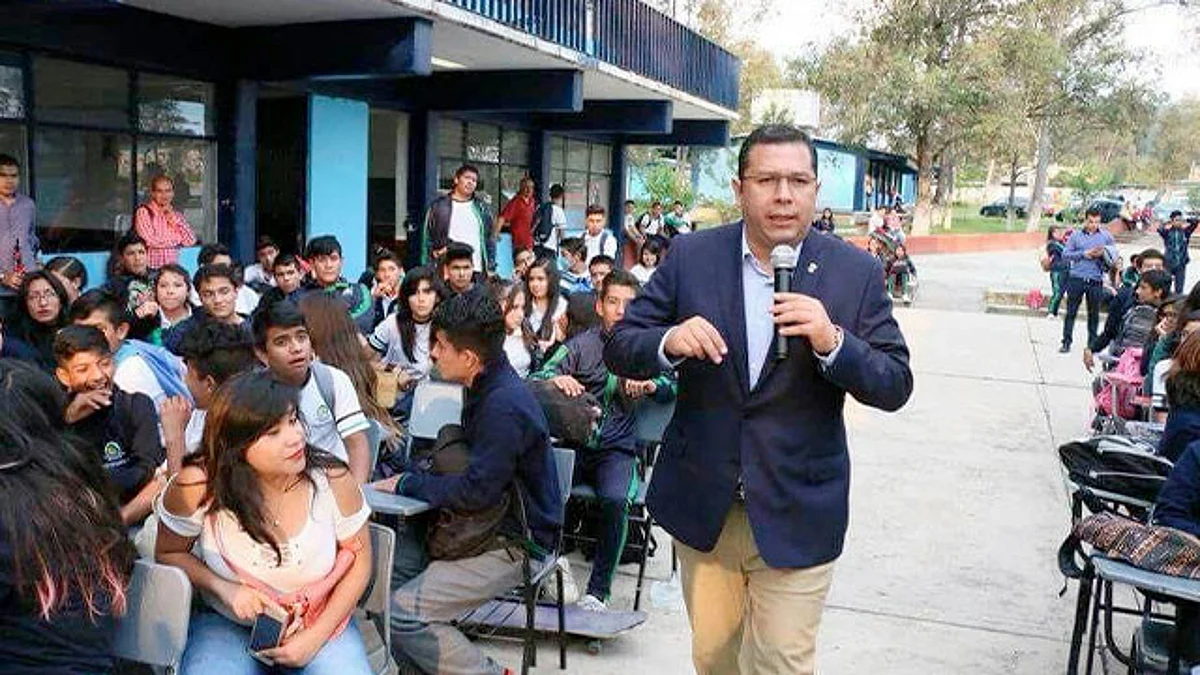 La educación es el camino de la transformación: Barragán