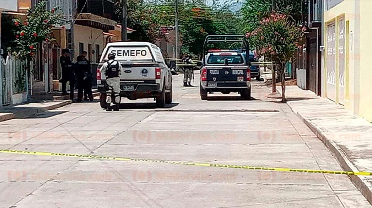 Michoacán: de al menos 7 tiros, asesinan a joven en moto