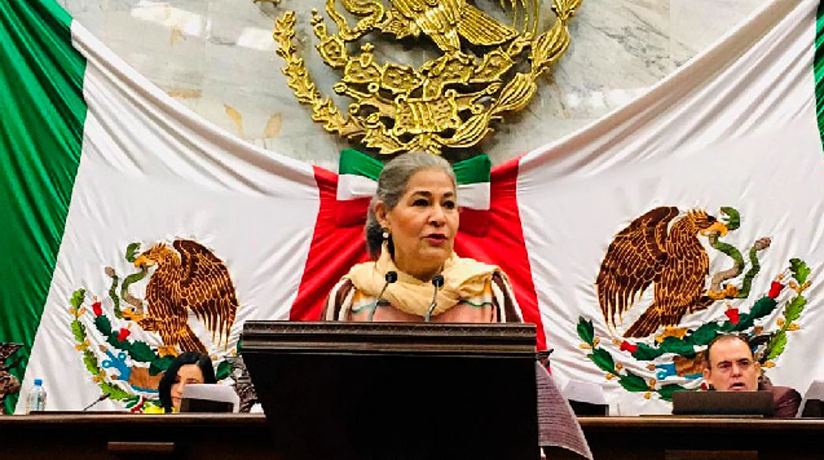 Que nombramientos de vacantes en servicio público se realicen bajo principio de paridad de género: Mayela Salas