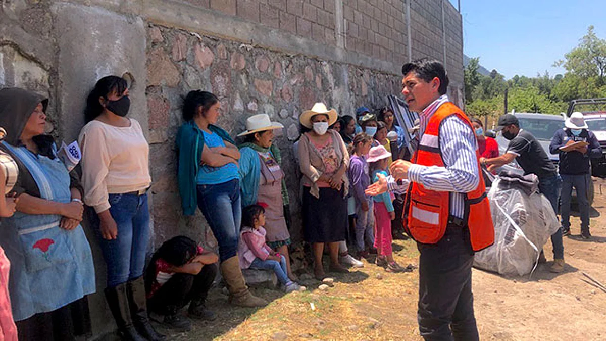 En Zitácuaro, Toño Ixtláhuac se compromete con antorchistas