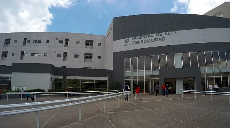 Calidez humana, lo que destaca en Hospital de Alta Especialidad del ISSSTE Morelia: Testimonio