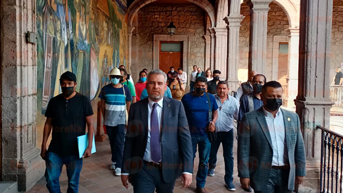 Gobernador se reúne con comunidades indígenas de autogobierno