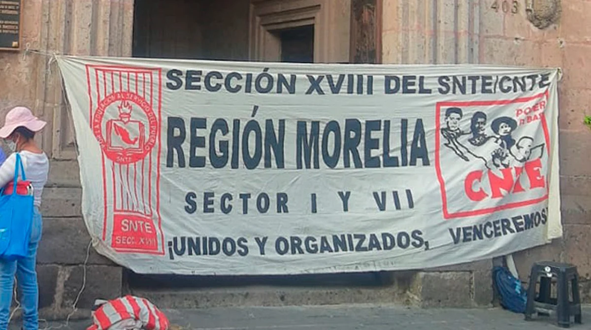 Inicia CNTE paro de 72 horas en Michoacán; tomarán presidencias, el SAT y Rentas