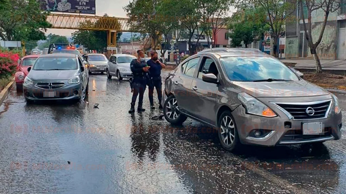 Se registra carambola vehicular sobre Av. Madero Poniente de Morelia