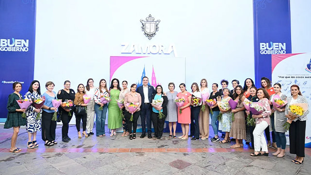 Carlos Soto reconoció la voluntad de las féminas para trabajar en favor de la sociedad