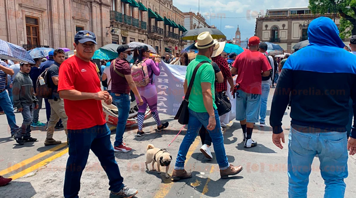 Sin avances entre CNTE y gobierno continúa el plantón en Morelia