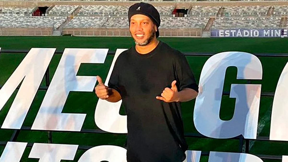 Ronaldinho regresa al futbol mexicano