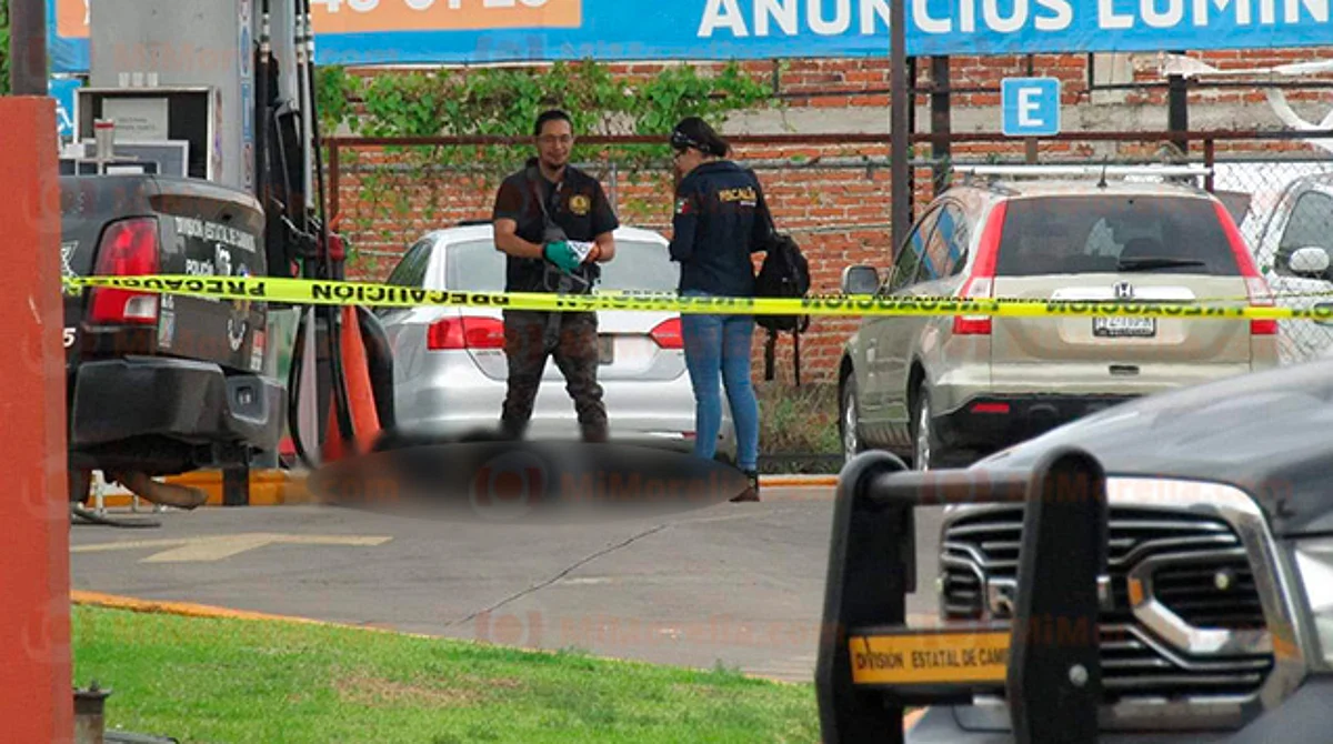 Michoacán: despachadora de gasolinera es asesinada de al menos 5 tiros