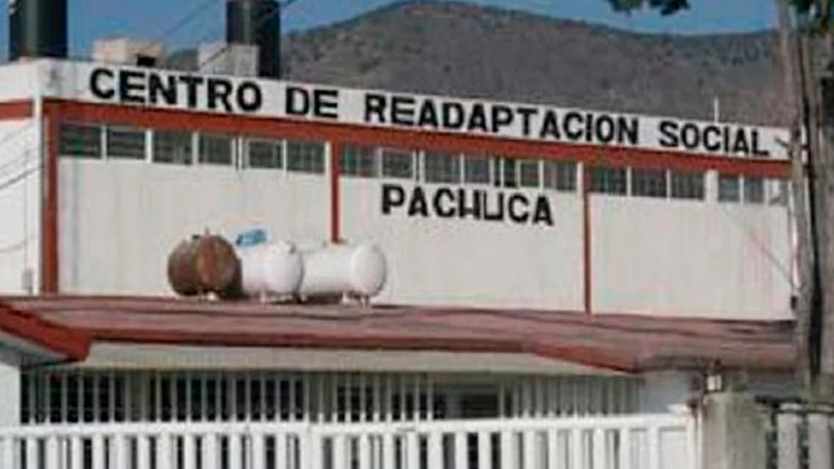 Riña en Cereso de Pachuca deja tres personas heridas