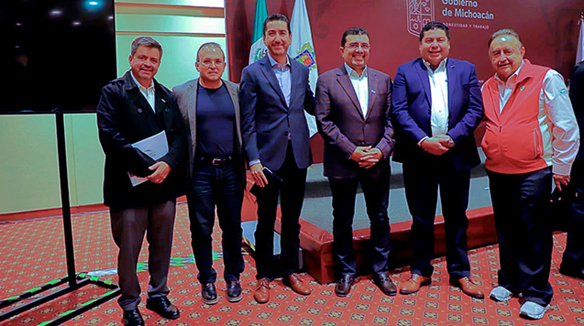 Apoya la UVAQ en el traslado del IMSS a Morelia