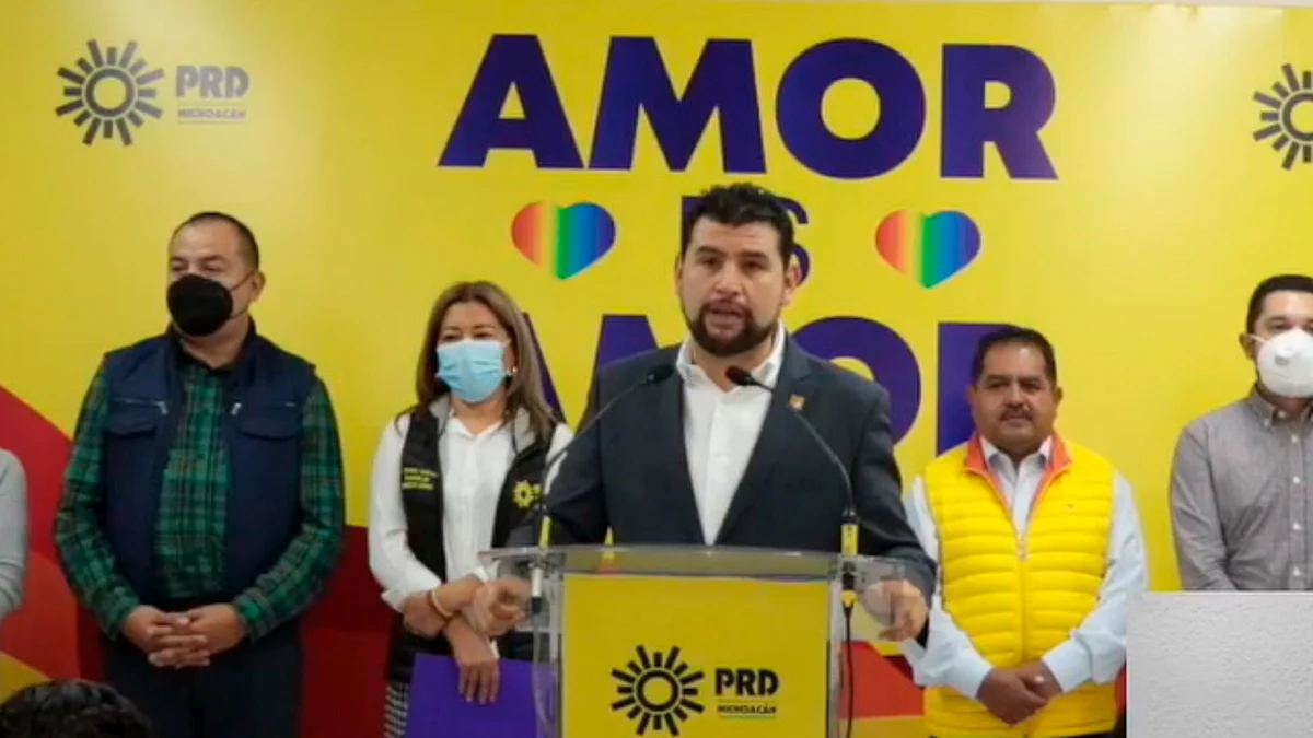 PRD pide se realicen relevos en SEGOB y SSP