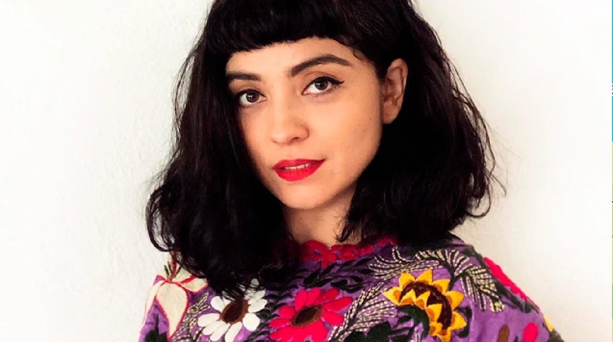 Mon Laferte celebra que ya es mexicana, asegura que es hermoso