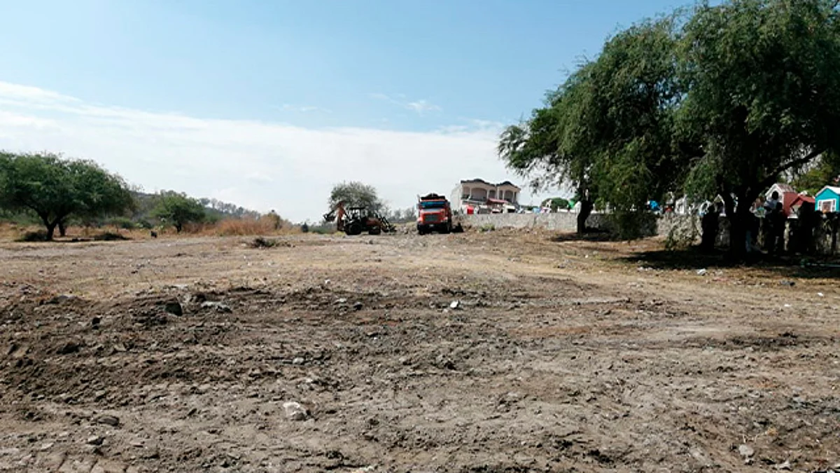 Recoge brigada de Gobierno de Tarímbaro 8 toneladas de basura en Uruétaro