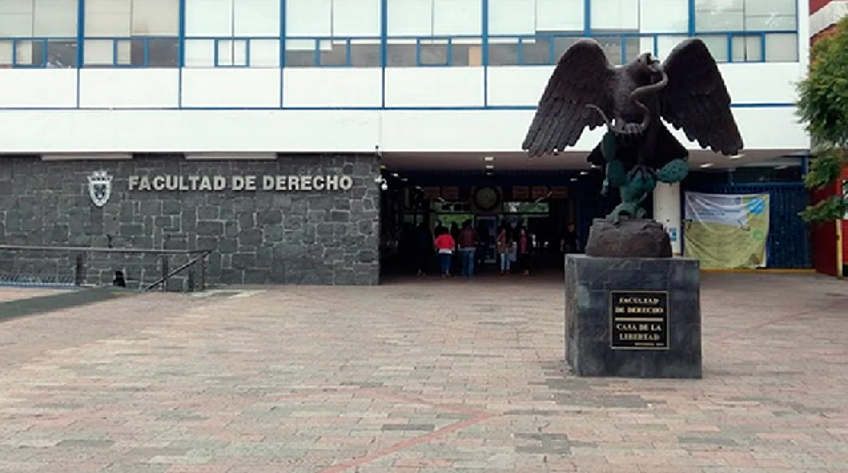 Alumno de la UNAM amenaza con "masacre" por recibir un 8 de calificación