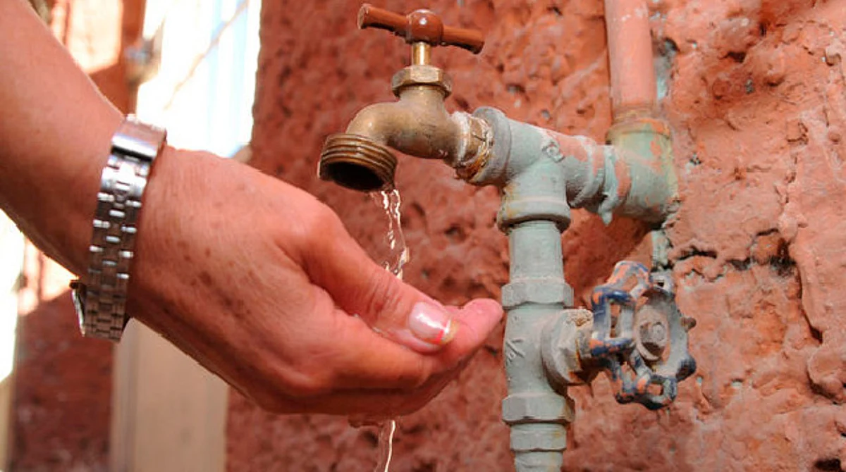 Gobierno exhorta a industrias a ceder agua que acaparan en Monterrey