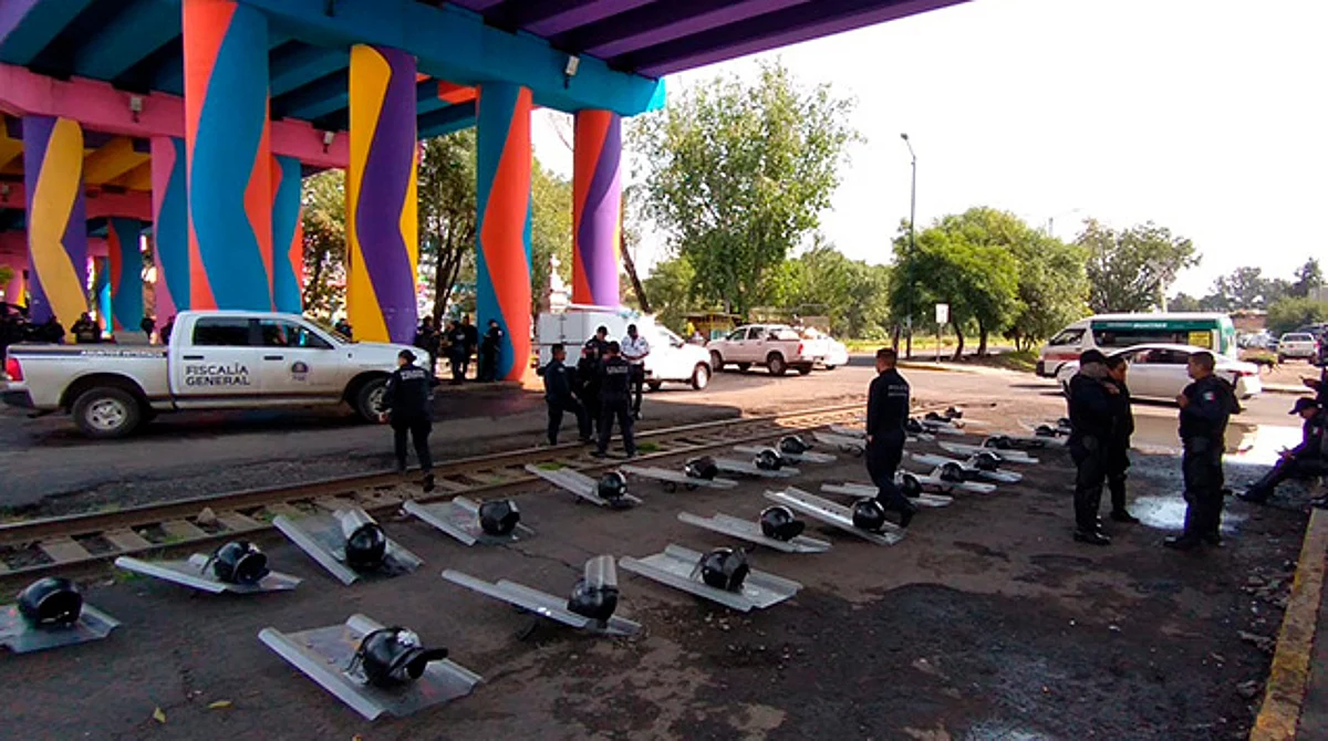 Resguarda SSP vías del tren en Tres Puentes previo a concentración de la CNTE
