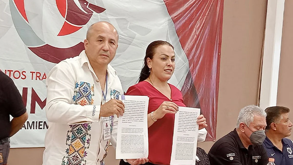 Compesca y Cojumatlán, buscan fortalecer limpieza de bahía de Cojumatlán