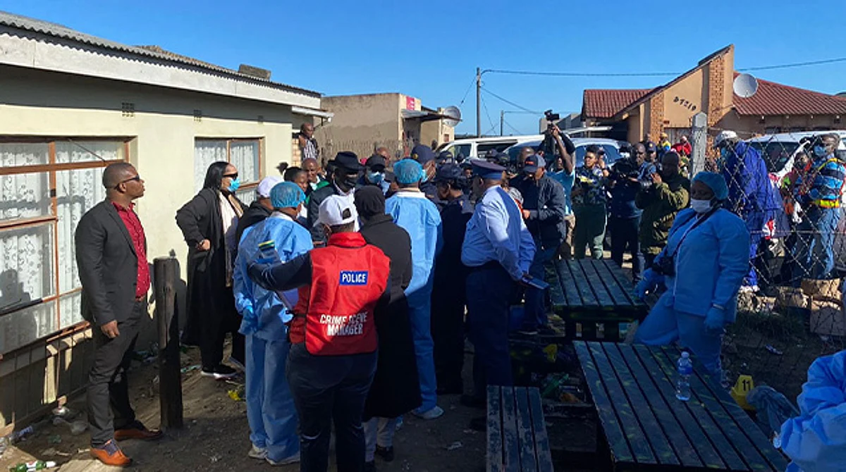 Hallan a 21 adolescentes muertos y sin huellas de violencia en un bar de Sudáfrica