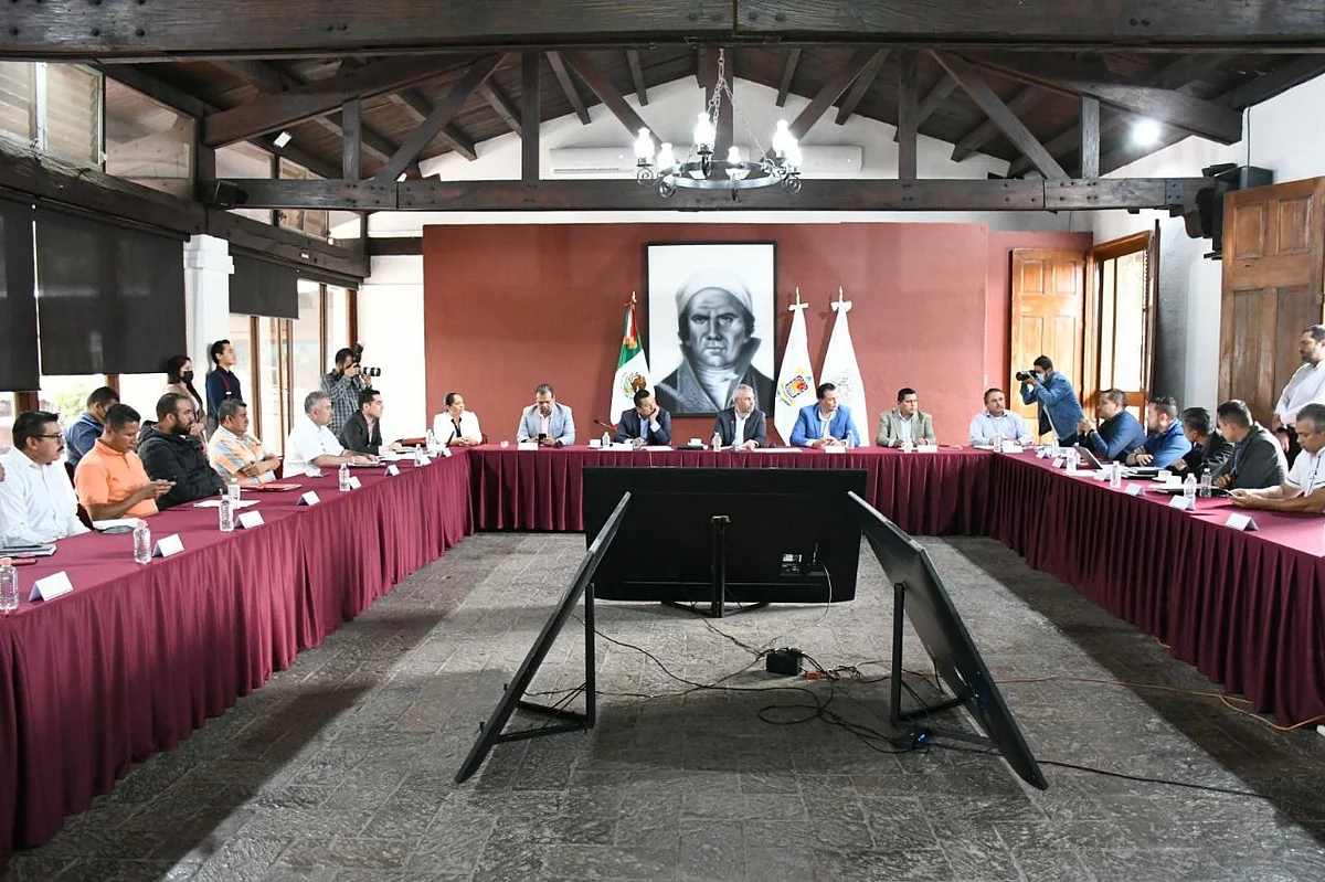 Aprueba gobierno estatal 280 obras públicas para municipios priistas