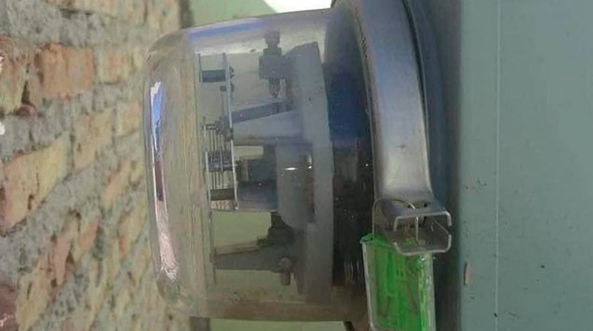 Oyes chiflidos, luego se va la luz y al salir pasa lo peor, alertan