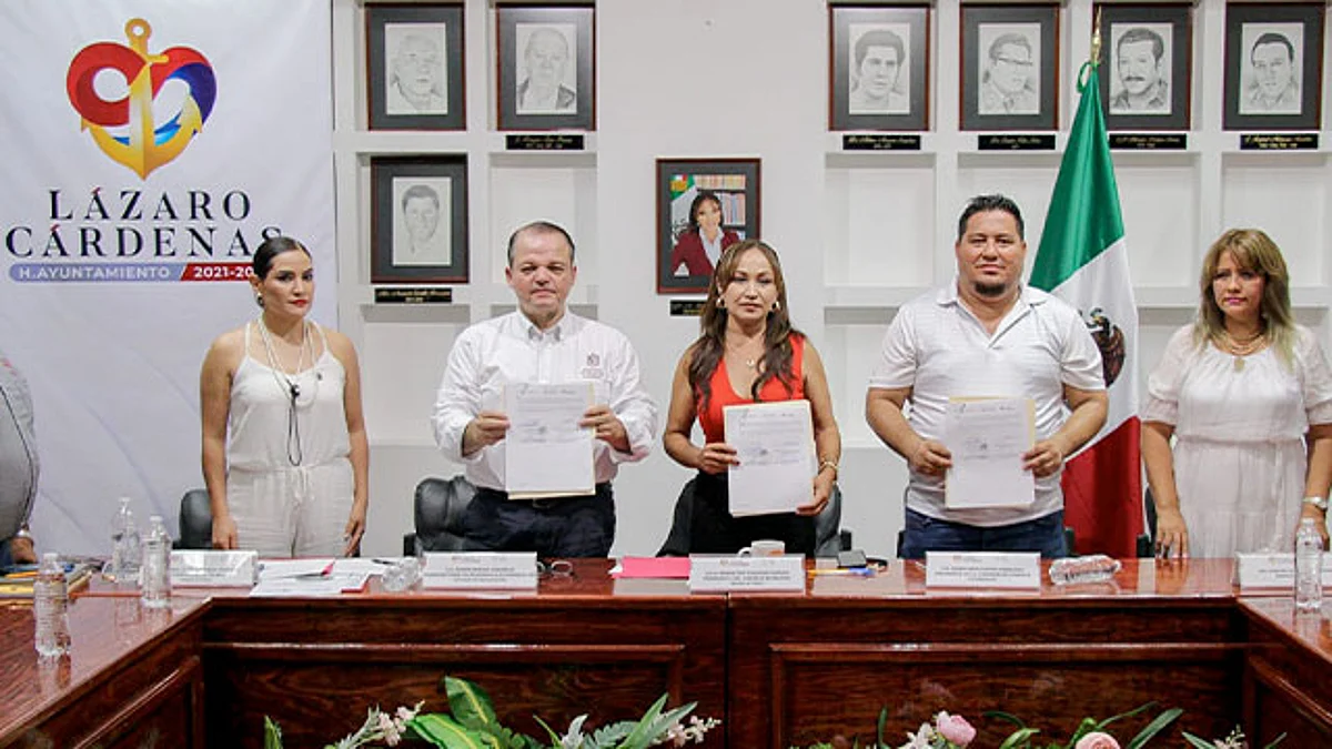 Sedeco y Ayuntamiento de Lázaro Cárdenas impulsarán Mejora Regulatoria