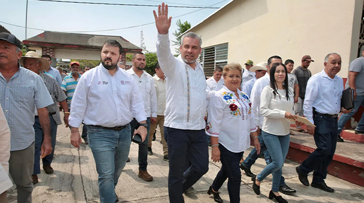 A un año de victoria, Bedolla tiene respaldo del 66% de michoacanos: Enkoll