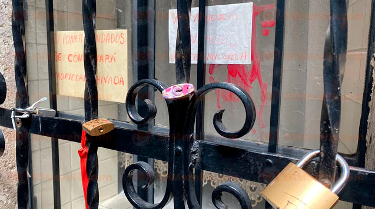 "No poner candados - se consignará - propiedad privada", se lee en aviso