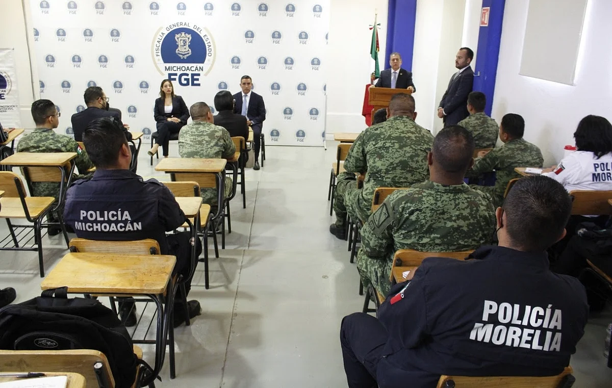 Imparte FGE curso especializado para profesionalización de policías y Sedena