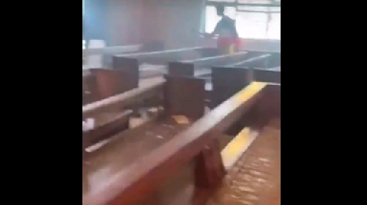 Matan a decenas de feligreses en una iglesia de Nigeria