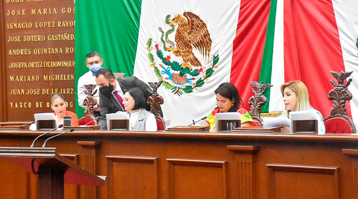 Abren convocatoria para condecoración "Suprema Junta Nacional Americana"