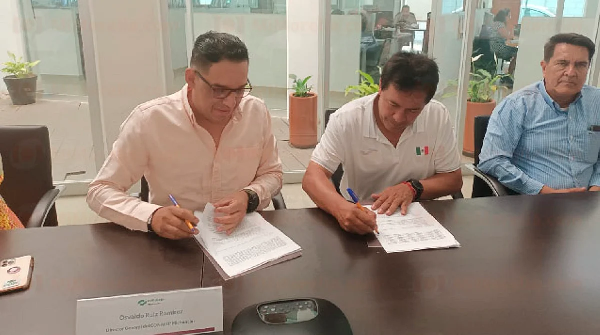 Firman convenio para impulsar el atletismo en el Conalep