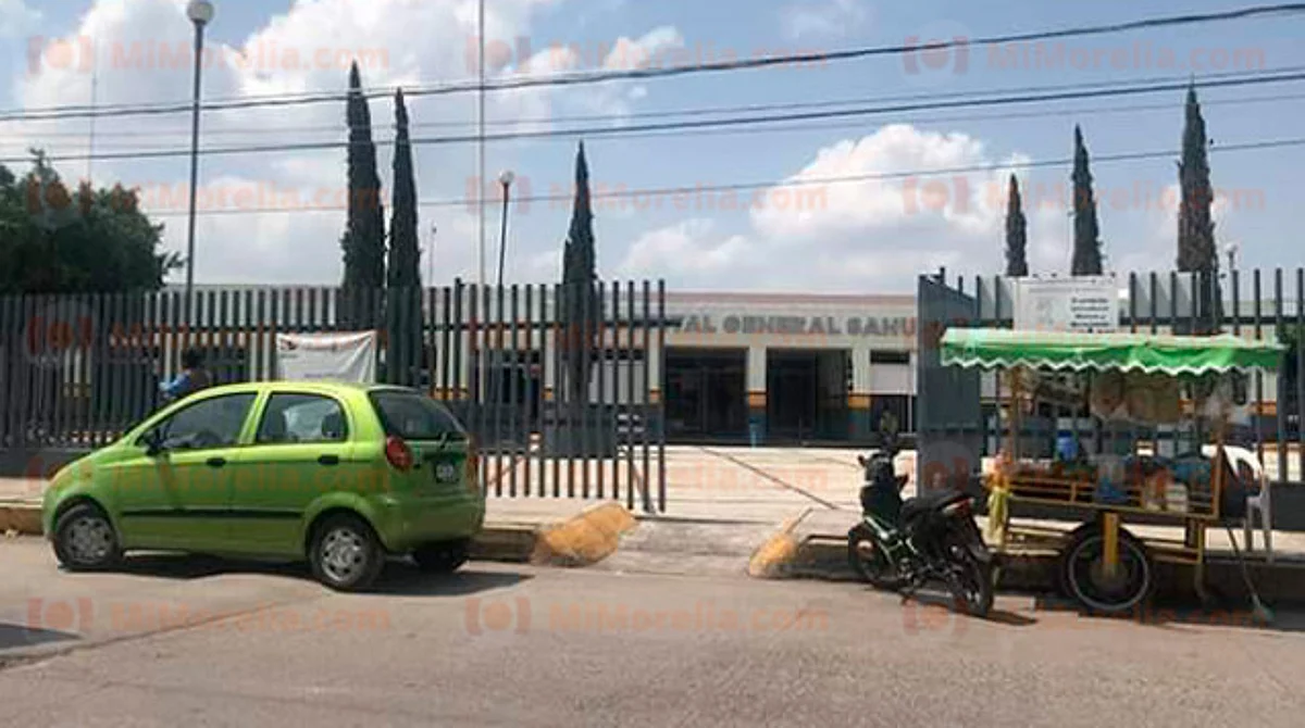 Michoacán: desconocidos abandonan a dos baleados en consultorio y mueren