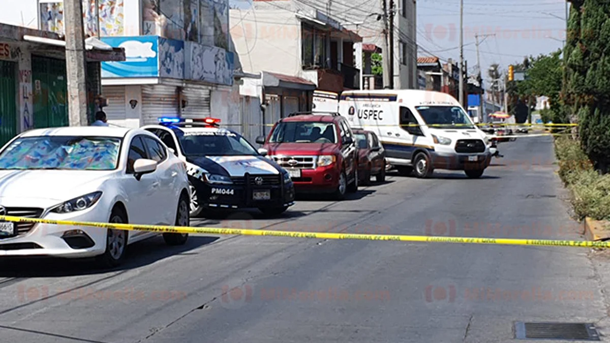 Identifican al hombre asesinado sobre Periodismo de Morelia, era médico