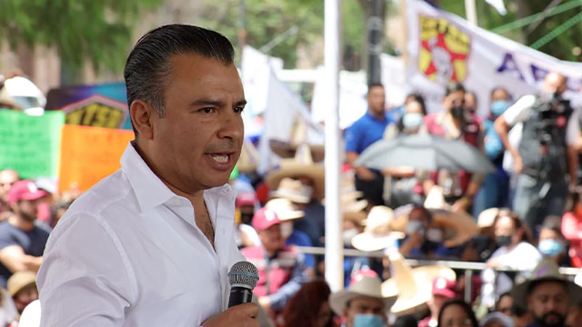 Son ustedes los hombres y mujeres de Michoacán los que lo protegen, aseguró