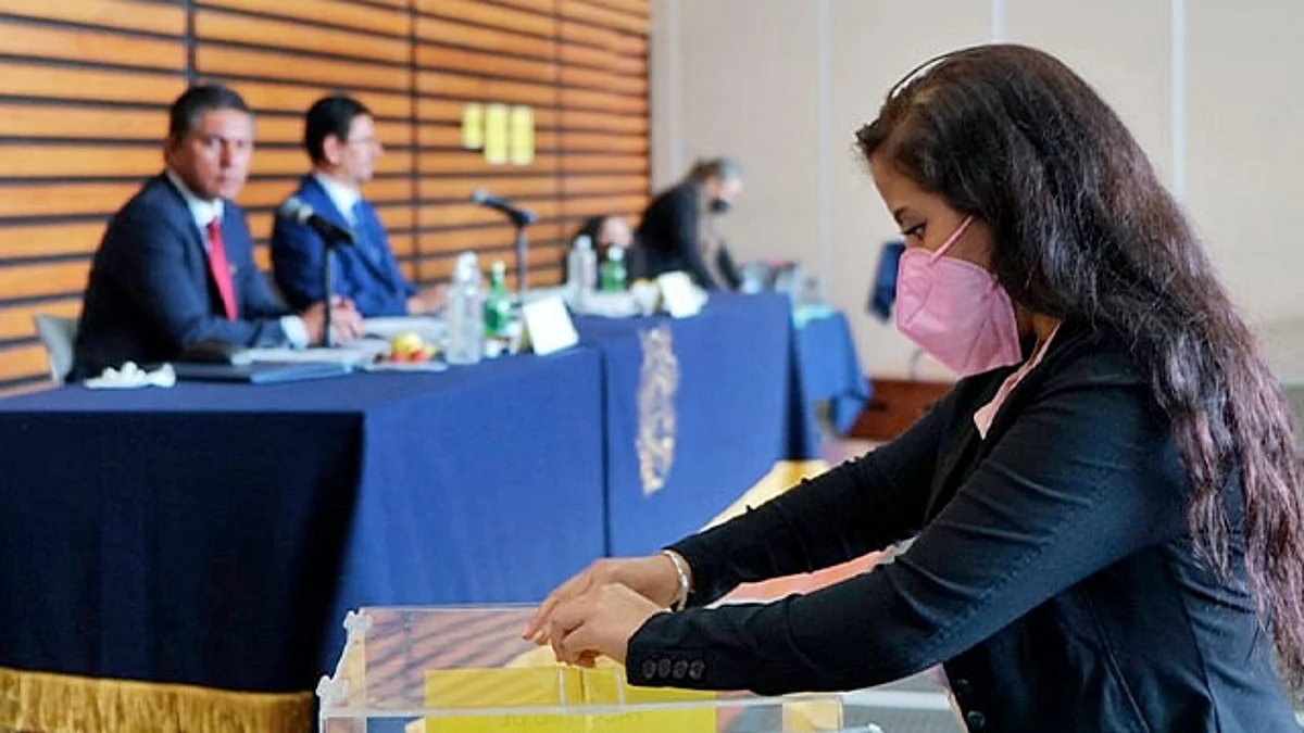 UMSNH designa a siete nuevos directores de institutos, facultades y preparatorias