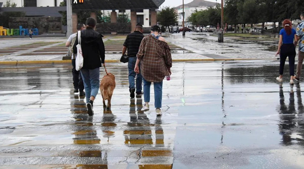 El ciclón tropical "Alex" se desplazaría, de formarse, por el oriente del Golfo de México, y se acercará a la Península de Florida