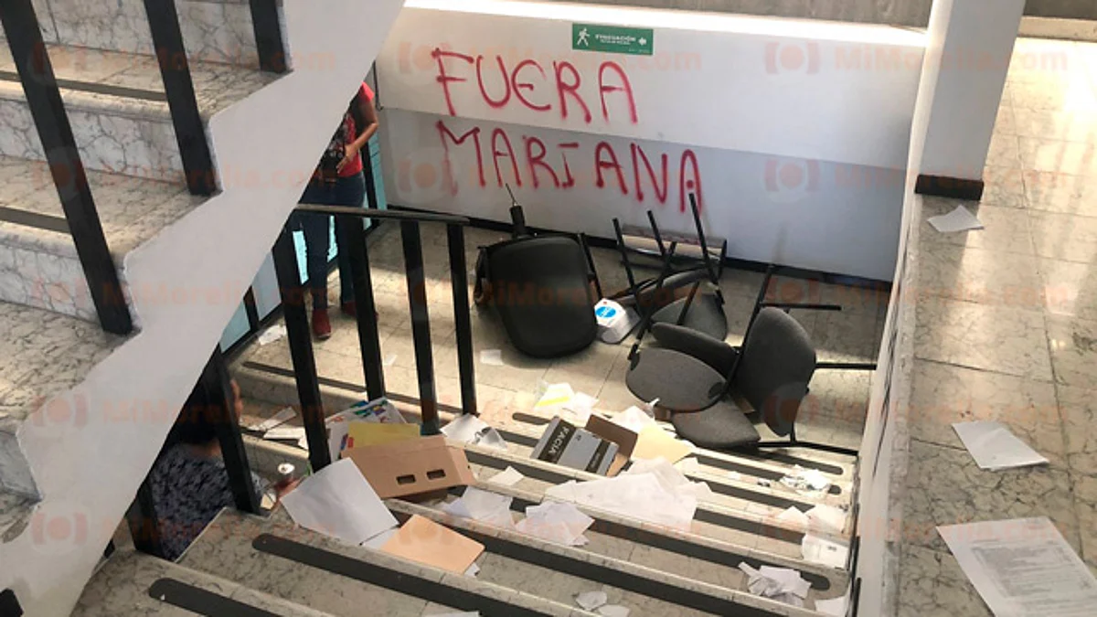 Habrá consecuencias por vandalismo en oficinas de Media Superior y Superior: directora