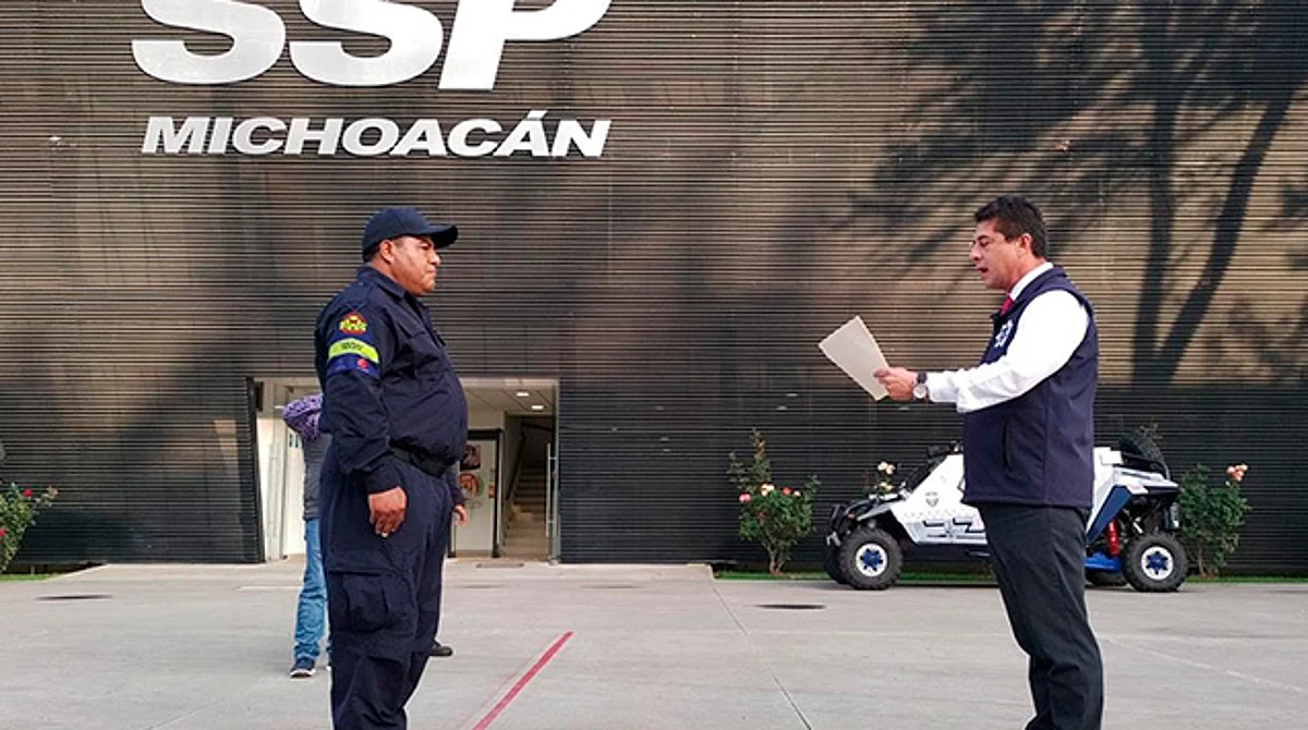 Rinde protesta Eduardo Soto como titular del Agrupamiento Turístico de la SSP
