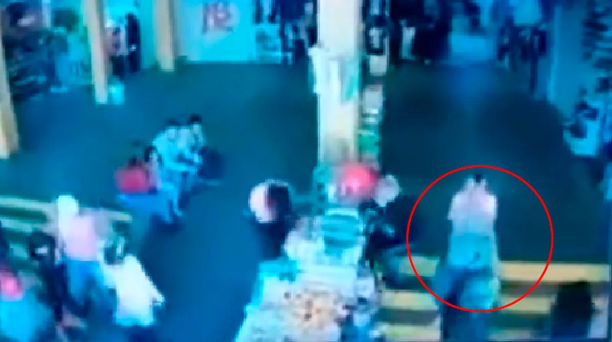 De frente, así fue el asesinato de una mujer comerciante en un mercado