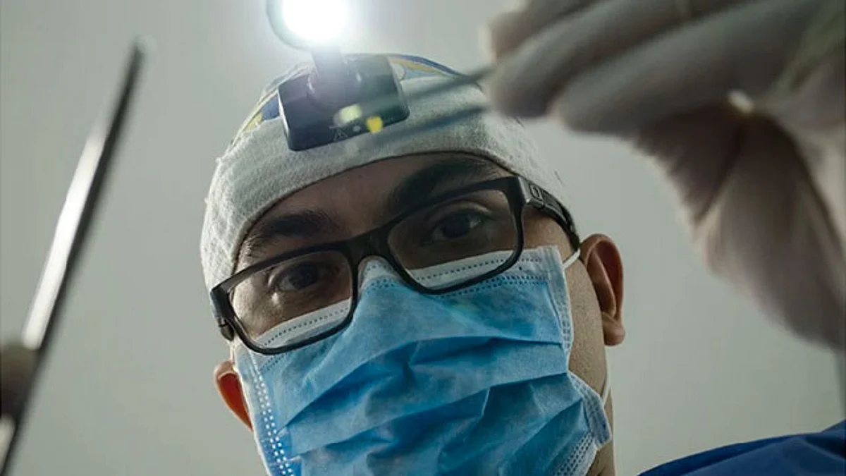 Zoé Robledo, director general del IMSS, explicó que se van a plantear dos nuevos mecanismos para la cobertura de las plazas