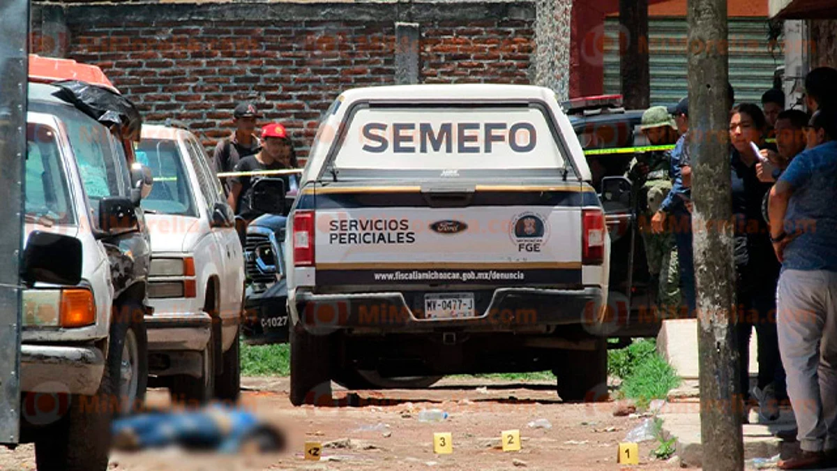 Michoacán: muere mujer tras ataque armado; hay otra, de 15 años, lesionada
