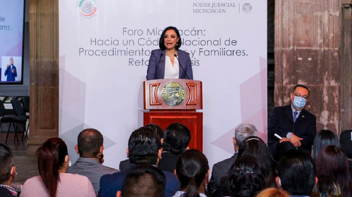 Imparcialidad e igualdad en juzgados, tareas pendientes en México: Adriana Hernández