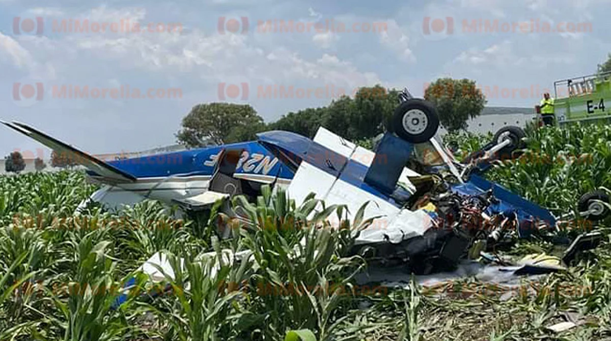 Mueren dos en desplome de avioneta que se dirigía a Morelia