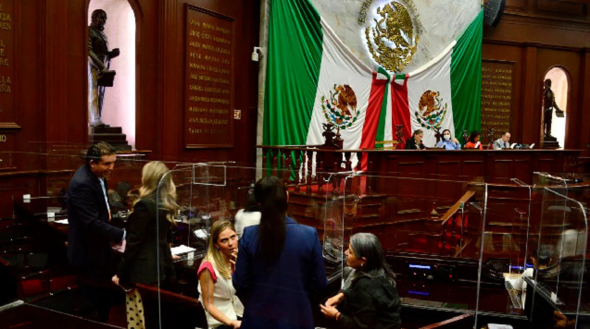 Aprueba 75 Legislatura contratación de créditos a los municipios de Áporo e Indaparapeo