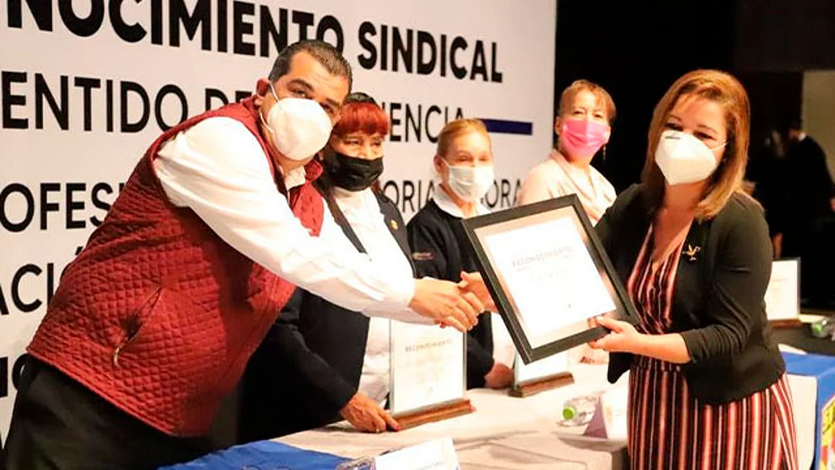 Reconocer la labor de los más de 17 mil trabajadores de la salud es prioridad para el Gobierno estatal, puntualizó el titular de la SSM, Elías Ibarra