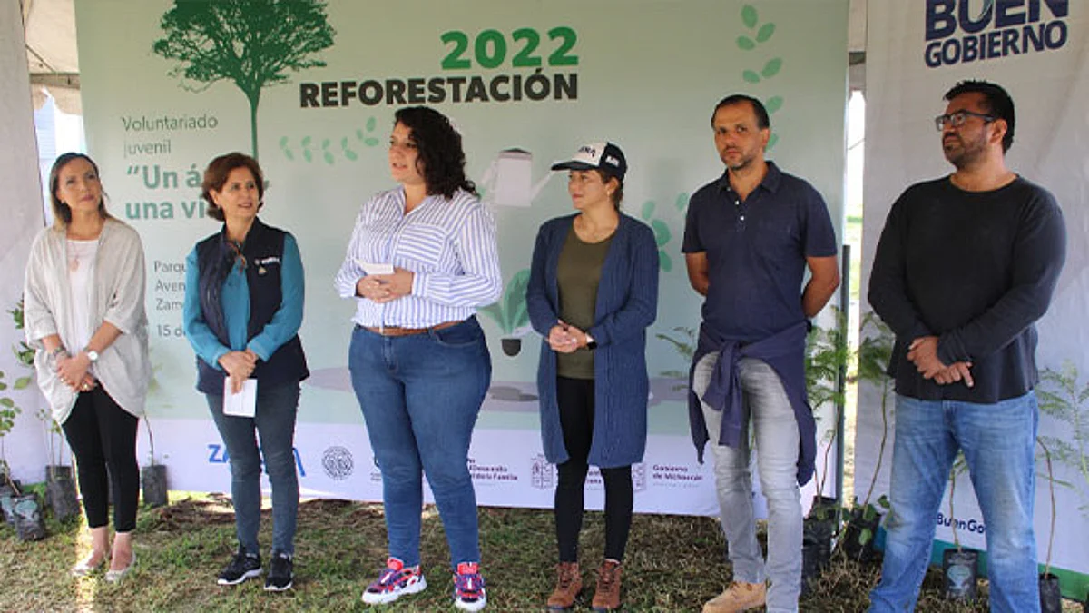 Agradeció a la comisión Forestal del Estado de Michoacán por la donación de árboles para dar continuidad a la recuperación de las áreas naturales del municipio