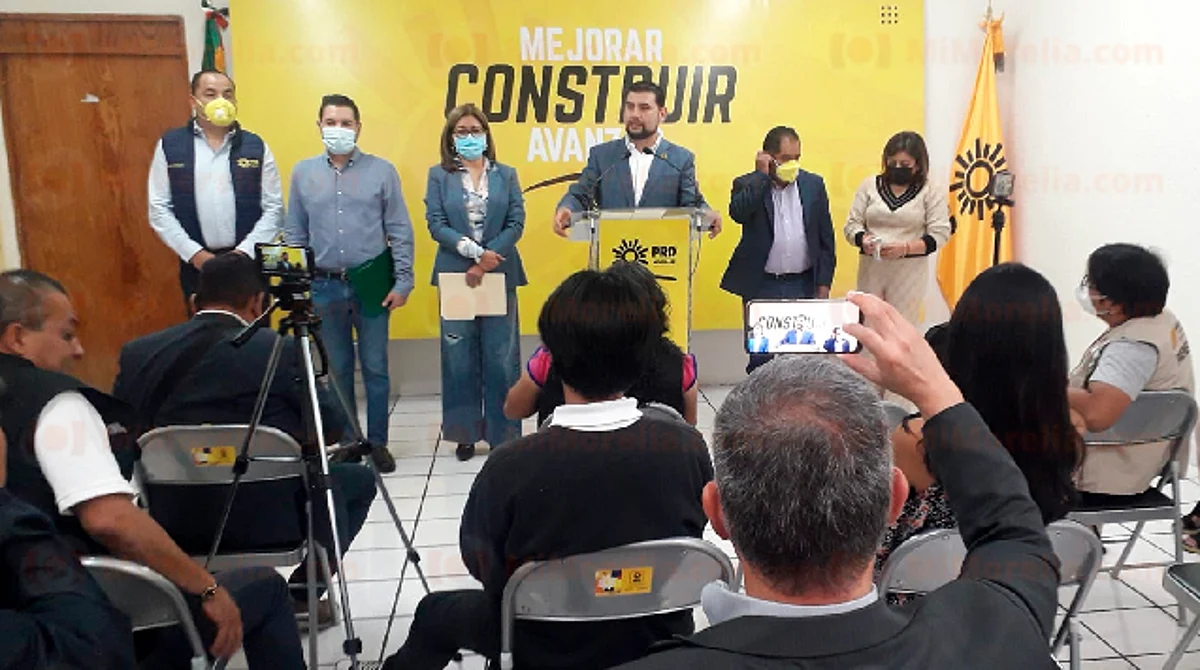 Calificó como "incongruente" al gobernador Alfredo Ramírez, porque se oponía a estas propuestas cuando fue legislador