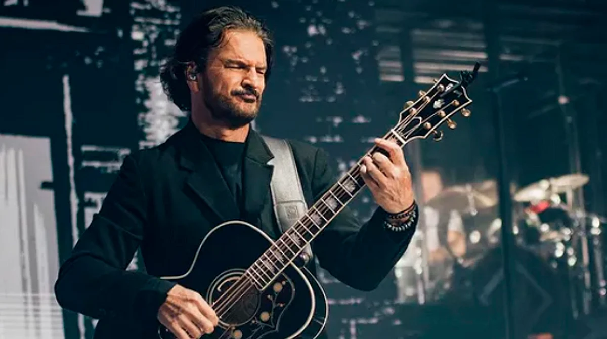 Ricardo Arjona llegará a Morelia con su tour "Blanco y Negro"