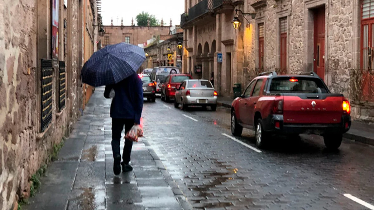 Julio arranca nublado y con lluvia en Morelia