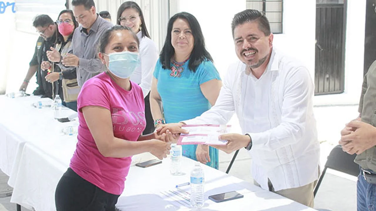 De 2019 a 2022 se han invertido mil 465 millones de pesos en la mejora de planteles educativos de educación pública en Michoacán: Roberto Pantoja